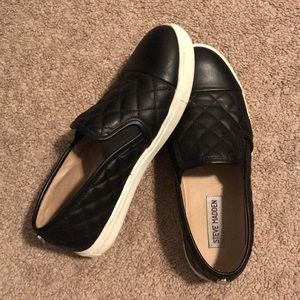Steve Madden slip on’s